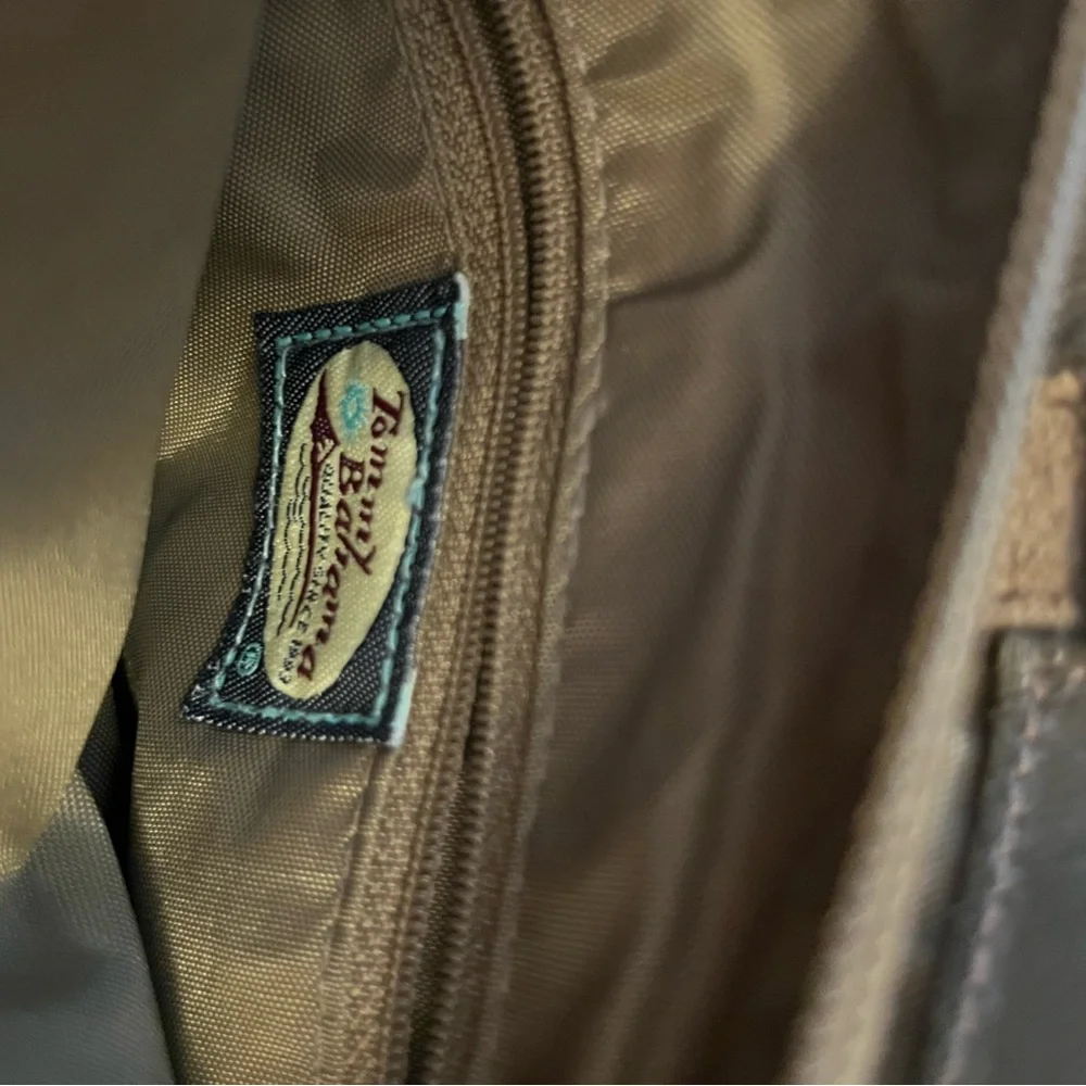 Tommy Bahama burlap suede purse - Picture 5 of 8